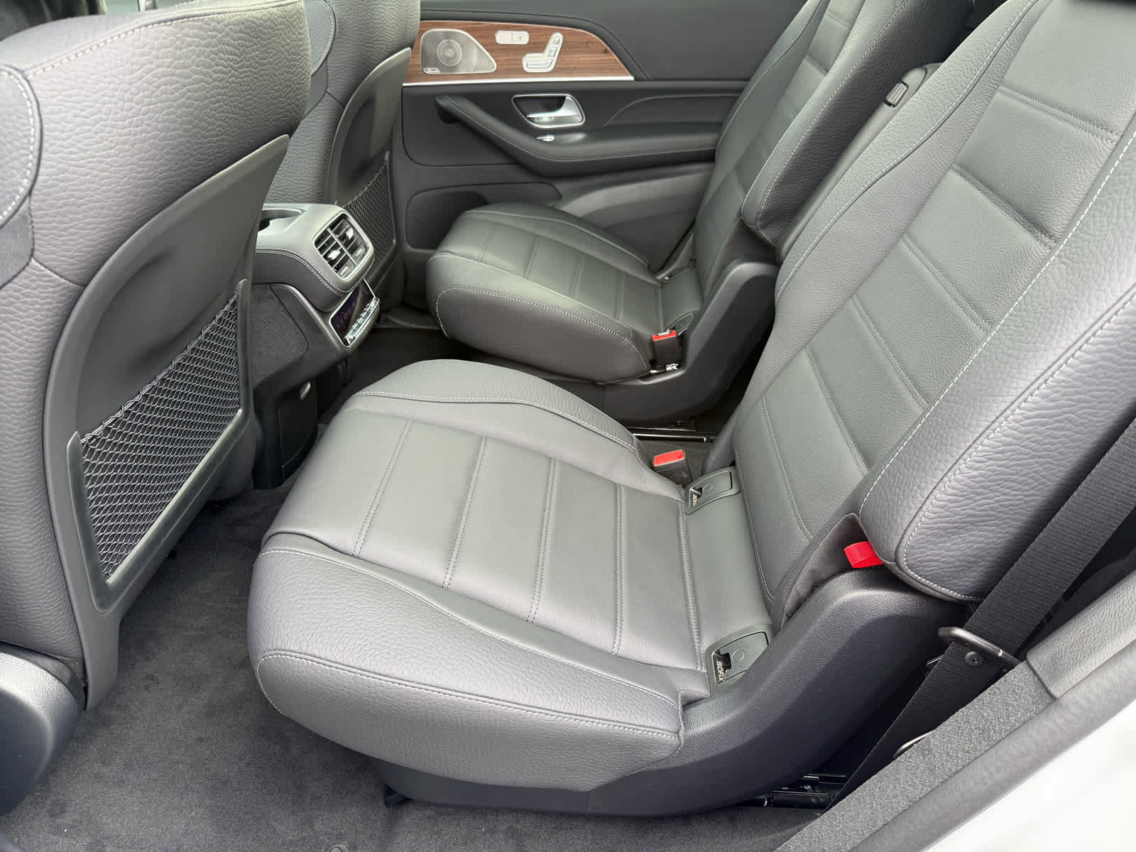 New 2026 Mercedes-Benz GLS 450 4MATIC image 11