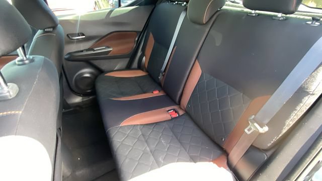Used 2018 Nissan Kicks SR FWD image 16
