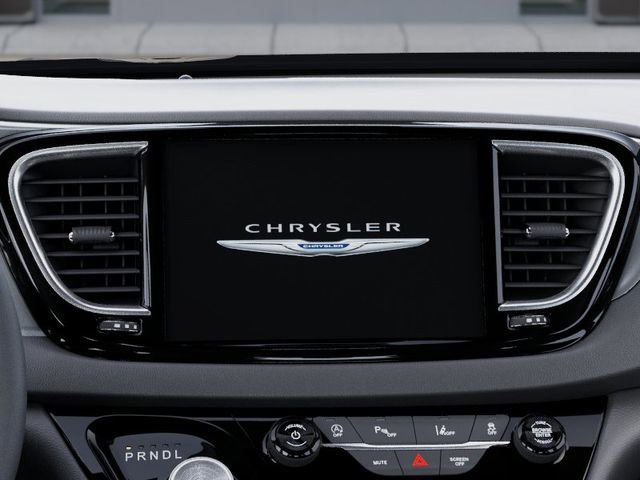 New 2026 Chrysler Voyager LX image 18