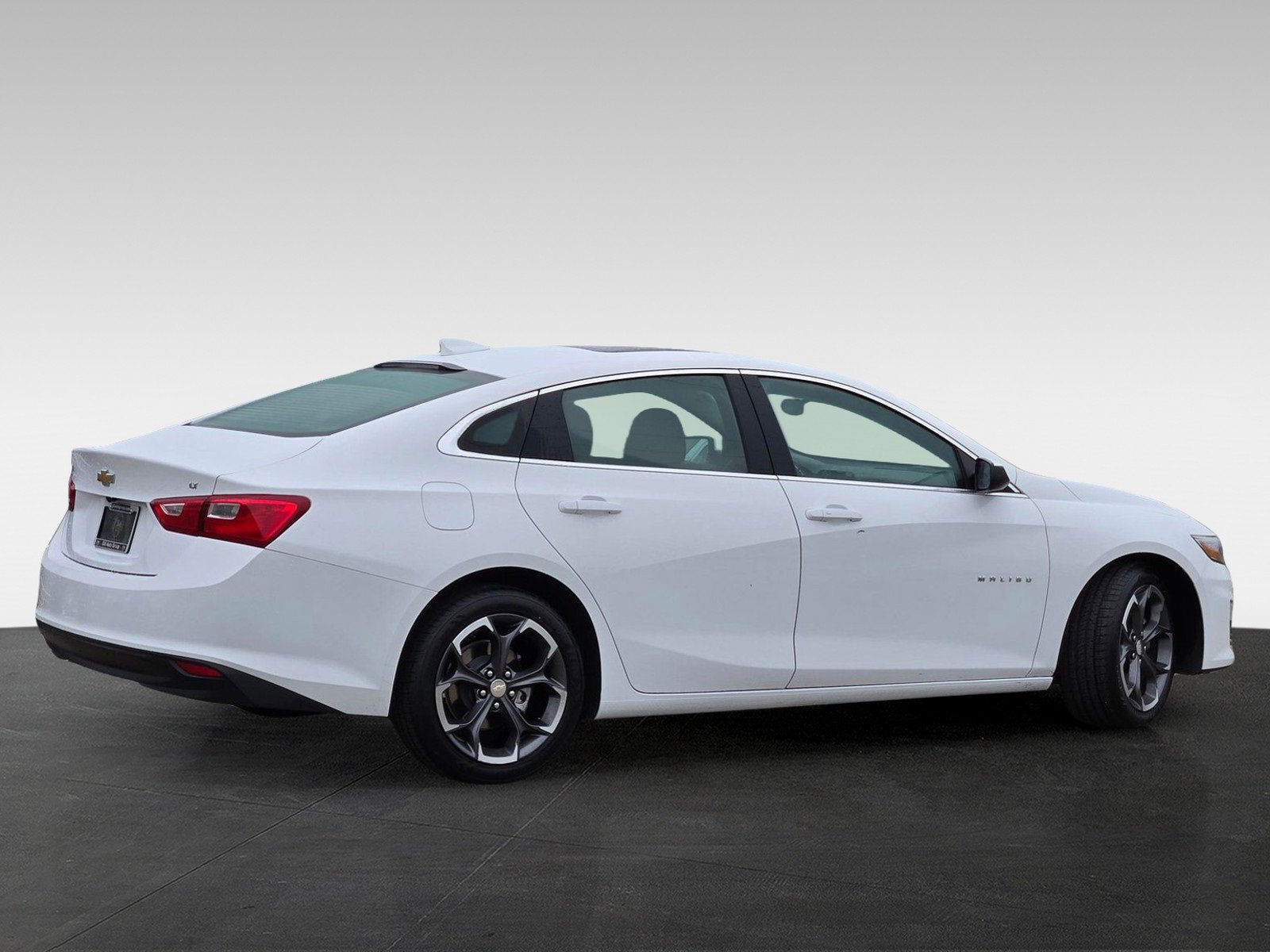 Used 2023 Chevrolet Malibu LT image 5