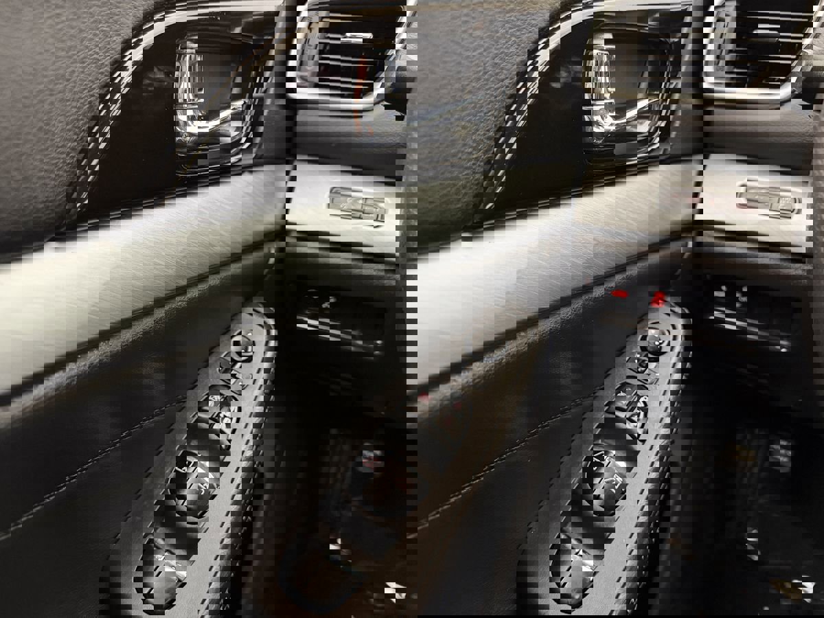 Used 2016 Nissan Maxima 3.5 S image 11