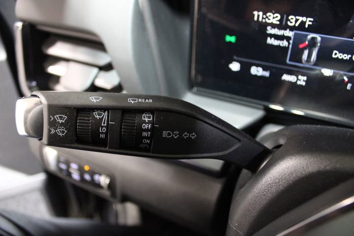 New 2026 GMC Terrain AT4 w/ Convenience Package III image 35