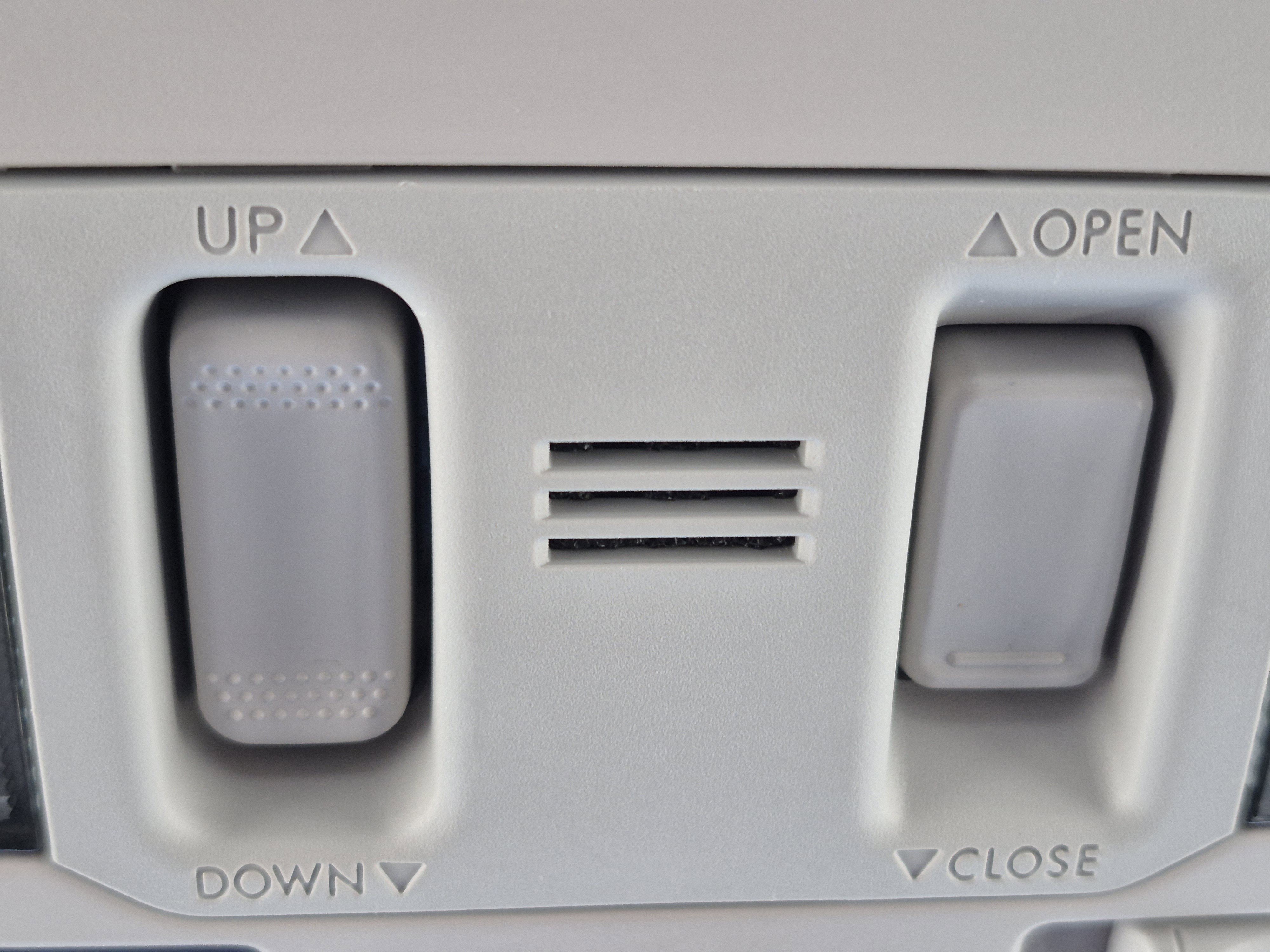 Used 2016 Subaru Outback 2.5i Limited AWD/4WD image 25