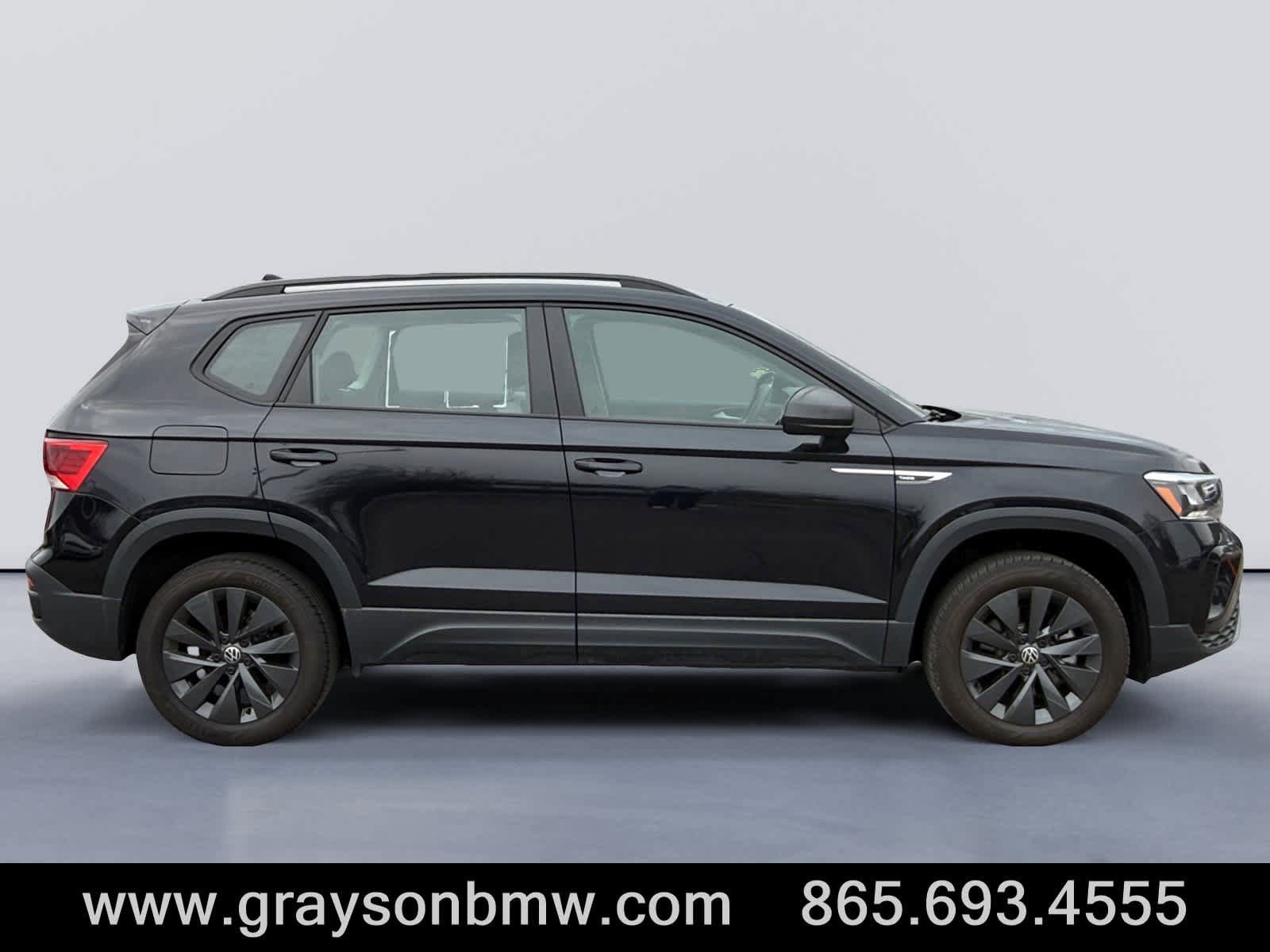 Used 2023 Volkswagen Taos S image 2