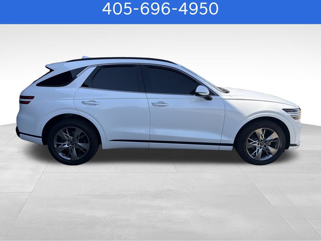 Used 2025 Genesis GV70 3.5T Sport AWD/4WD image 7