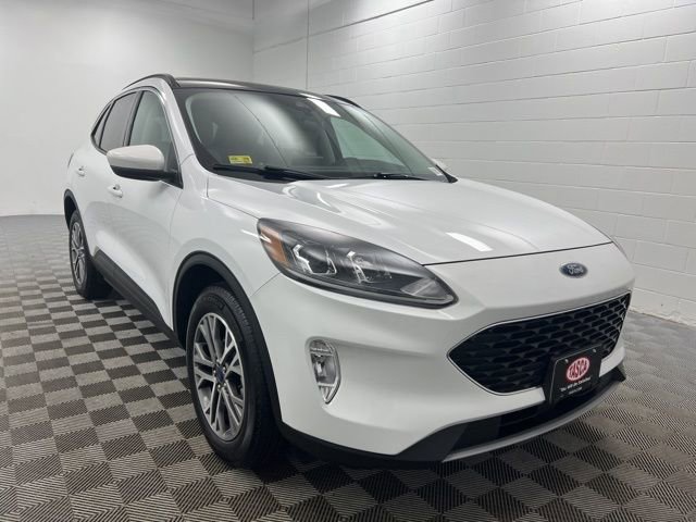 Used 2022 Ford Escape SEL image 1