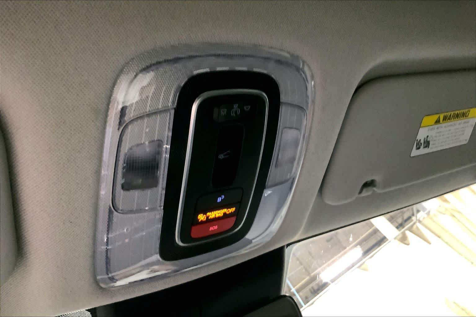 Used 2025 Hyundai Elantra Limited FWD image 36
