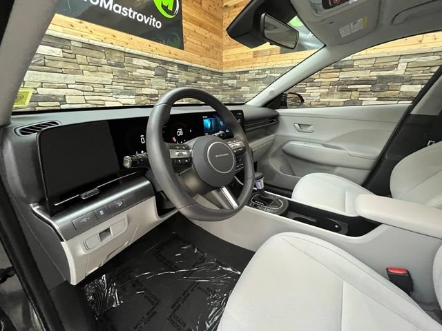 Used 2026 Hyundai Kona SEL Sport AWD/4WD image 12