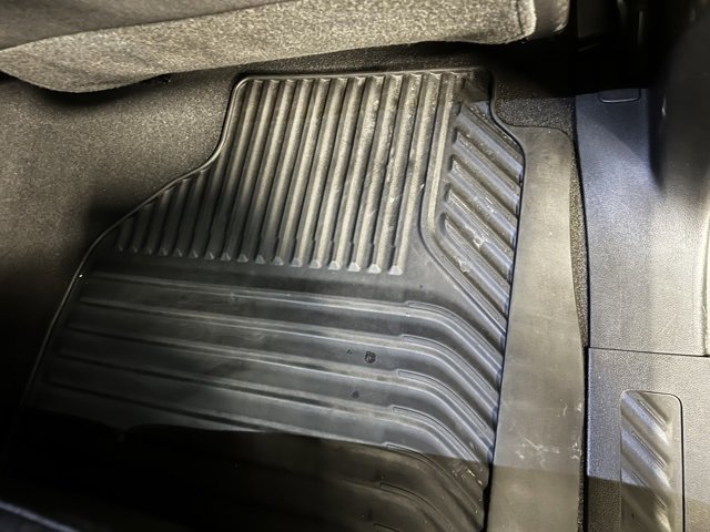 Used 2023 Chevrolet Silverado 1500 RST image 24