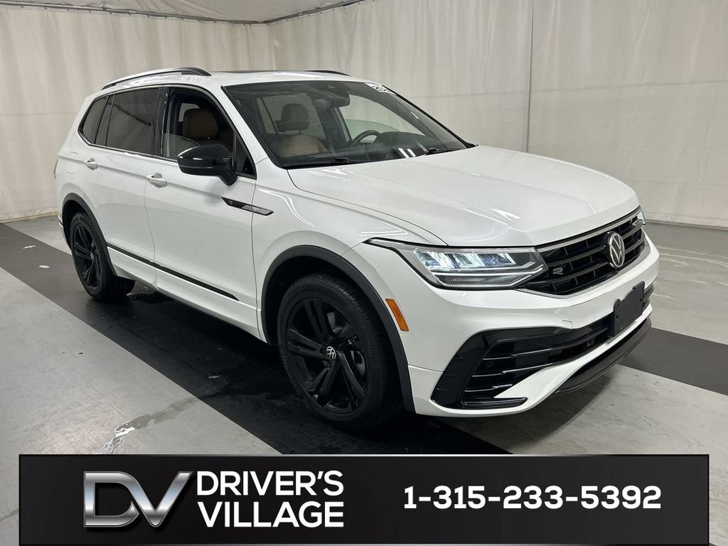 Certified 2024 Volkswagen Tiguan SE R-Line