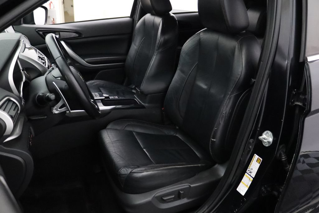 Used 2019 Mitsubishi Eclipse Cross SEL AWD/4WD image 14