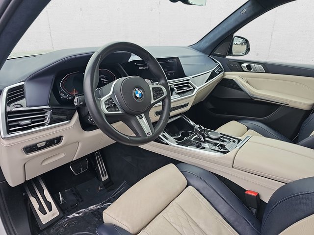 Used 2021 BMW X7 M50i w/ Dynamic Handling Package image 19