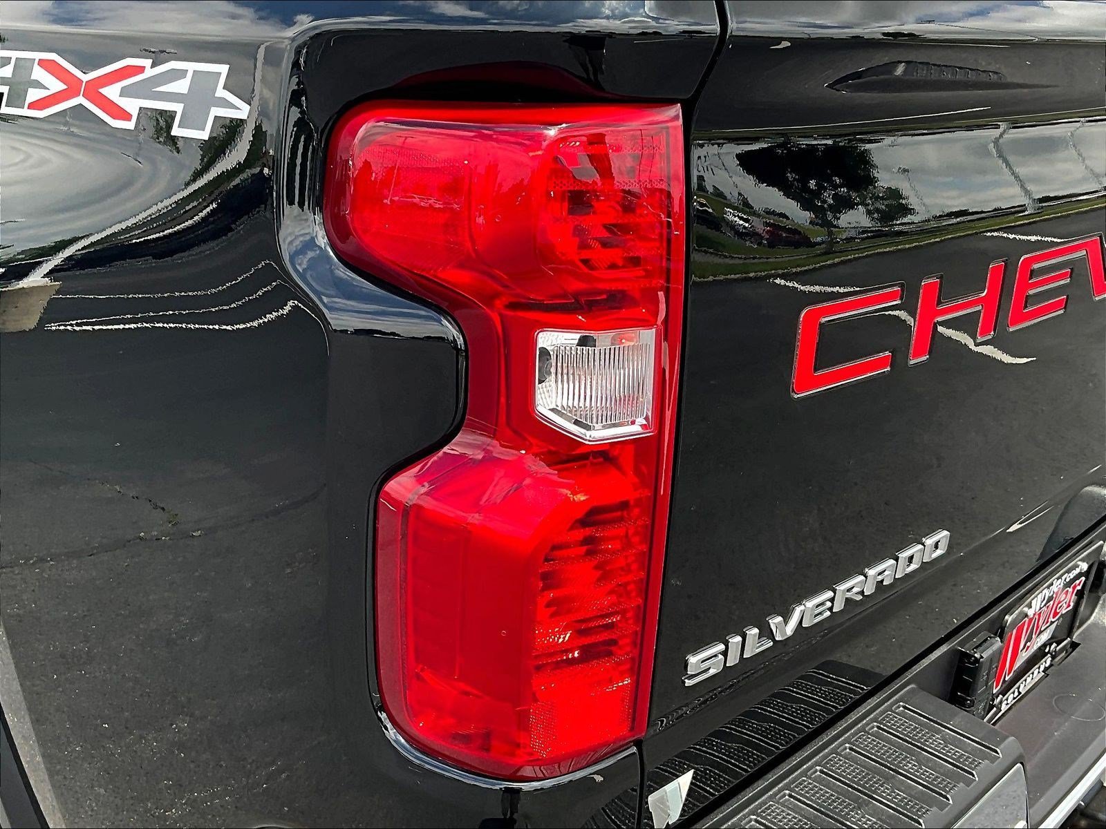 Used 2024 Chevrolet Silverado 3500 LT w/ All Star Edition AWD/4WD image 24