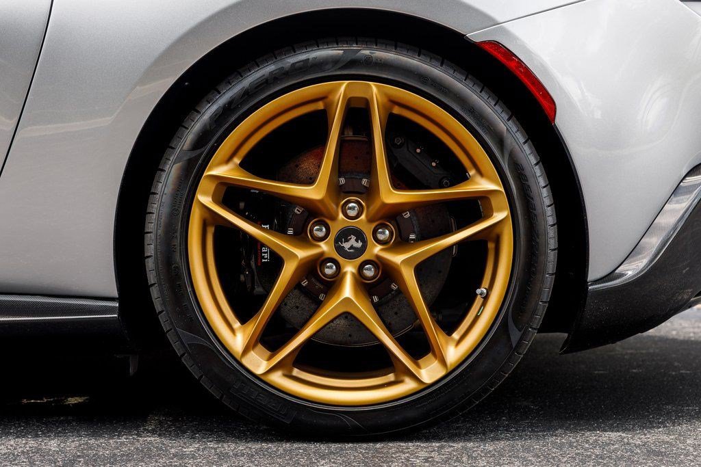 Used 2024 Ferrari Roma Spider RWD image 13