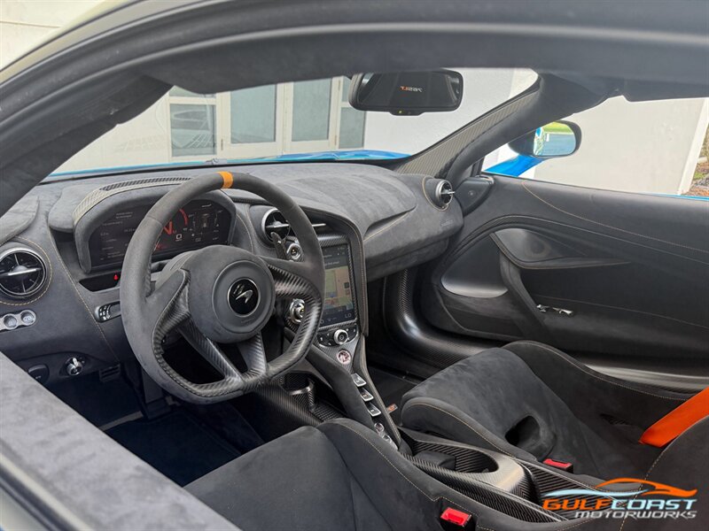 Used 2021 McLaren 765LT RWD image 2