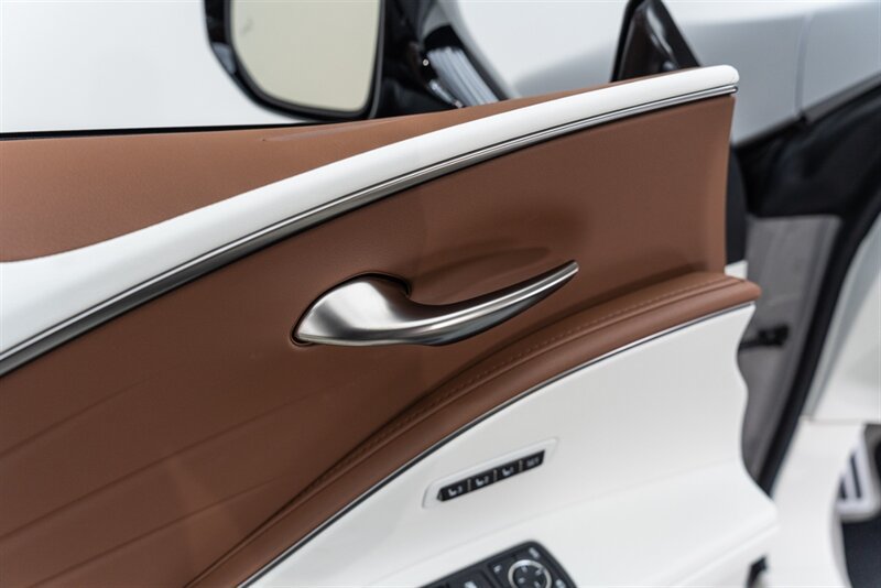Used 2026 Lexus LC 500 Convertible w/ Inspiration Series RWD image 83