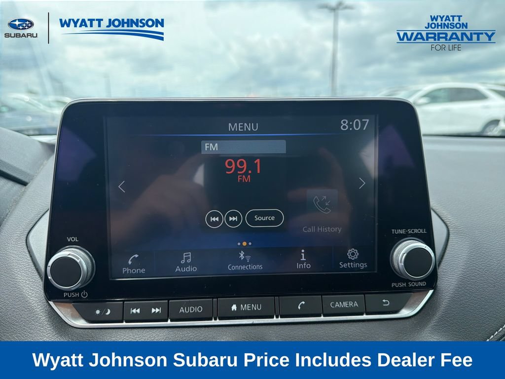 Used 2022 Nissan Sentra SV FWD image 22
