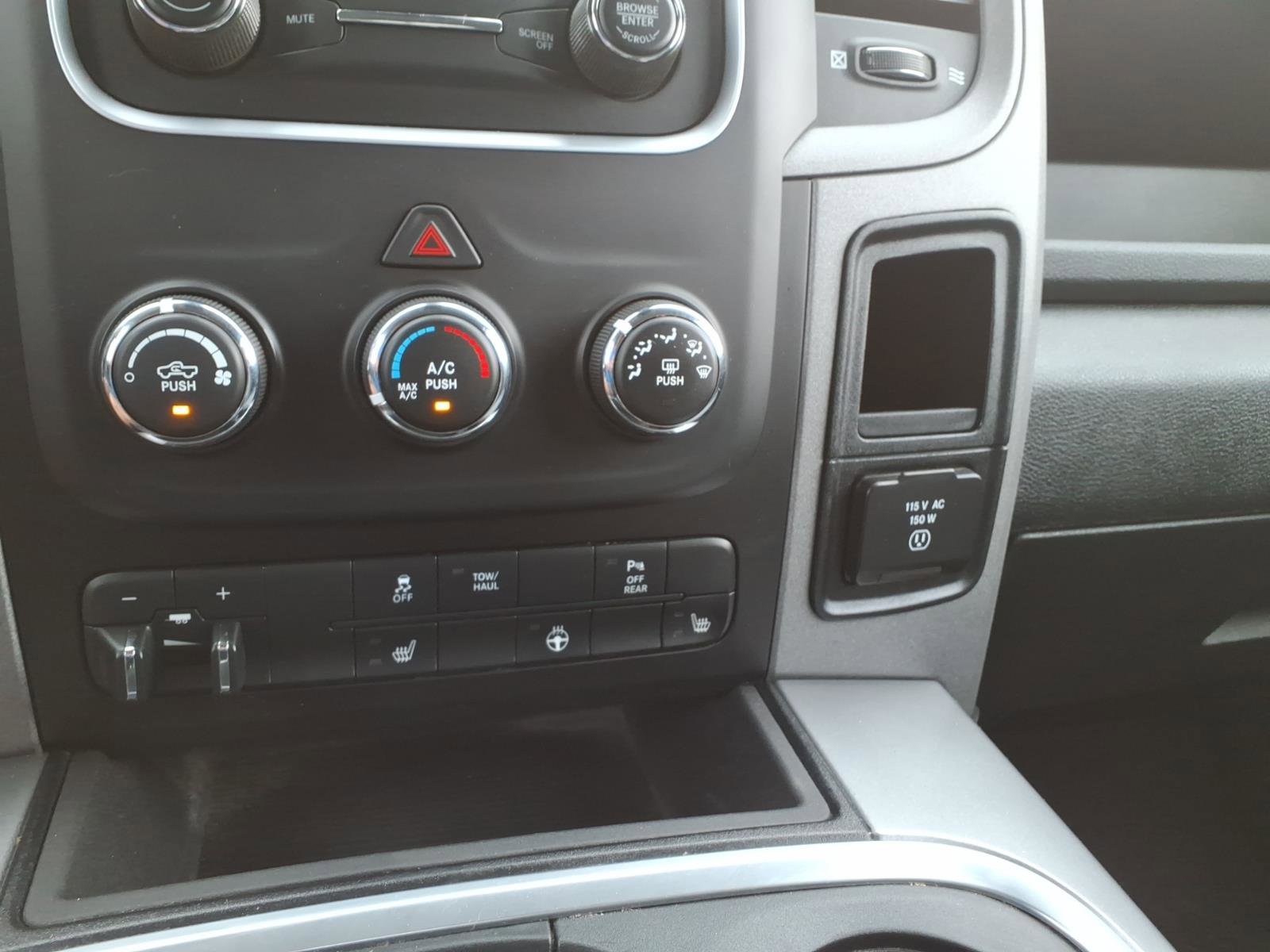 Used 2022 RAM 1500 Express w/ Wheel & Sound Group AWD/4WD image 13