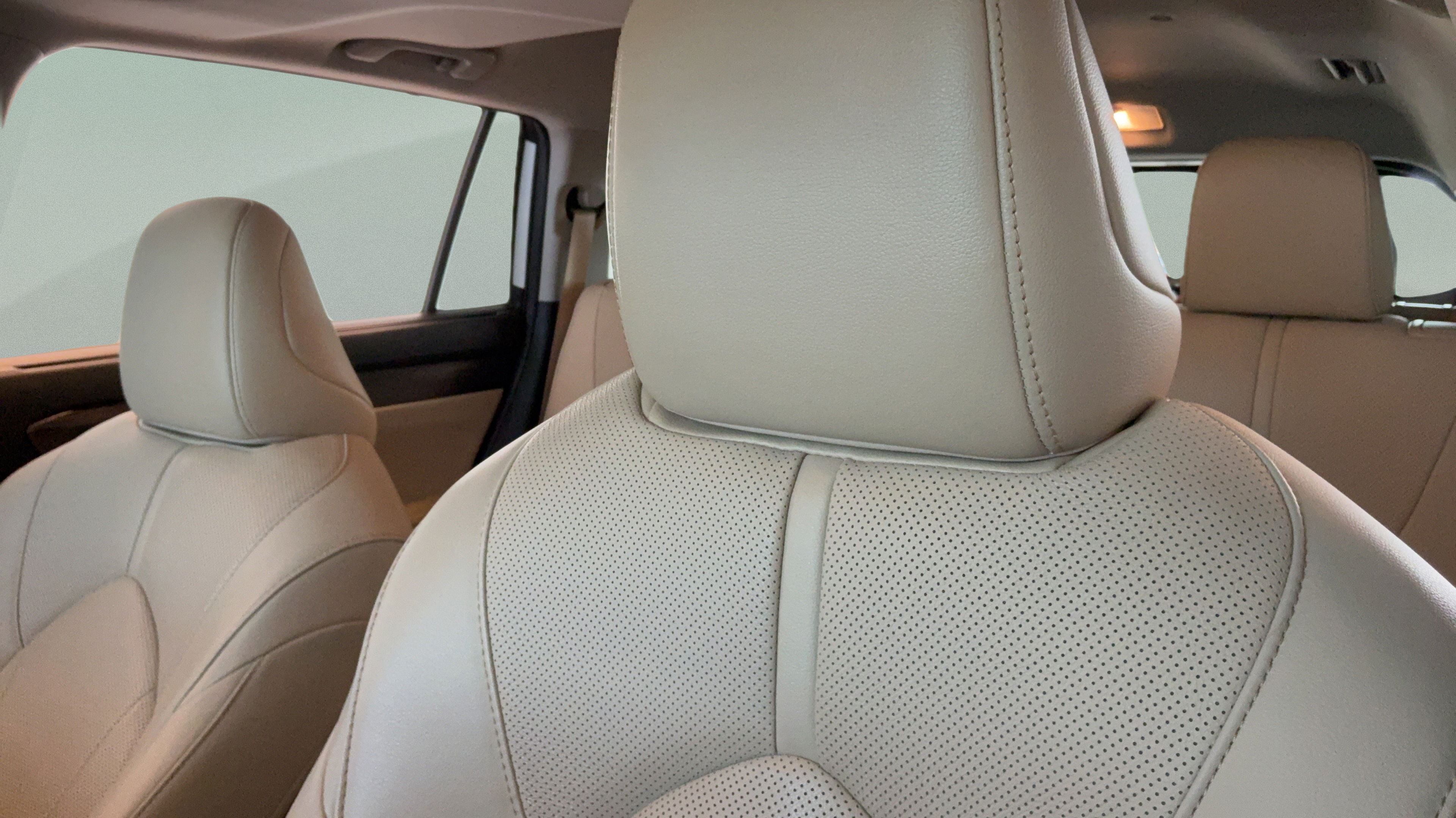 Used 2023 Toyota Highlander Limited AWD/4WD image 26