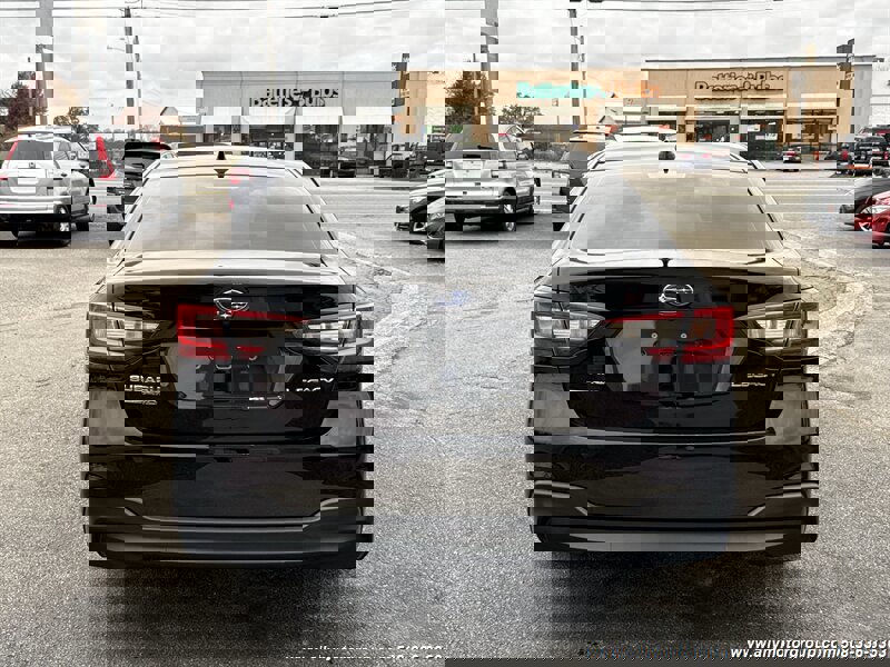 Used 2022 Subaru Legacy Premium image 6