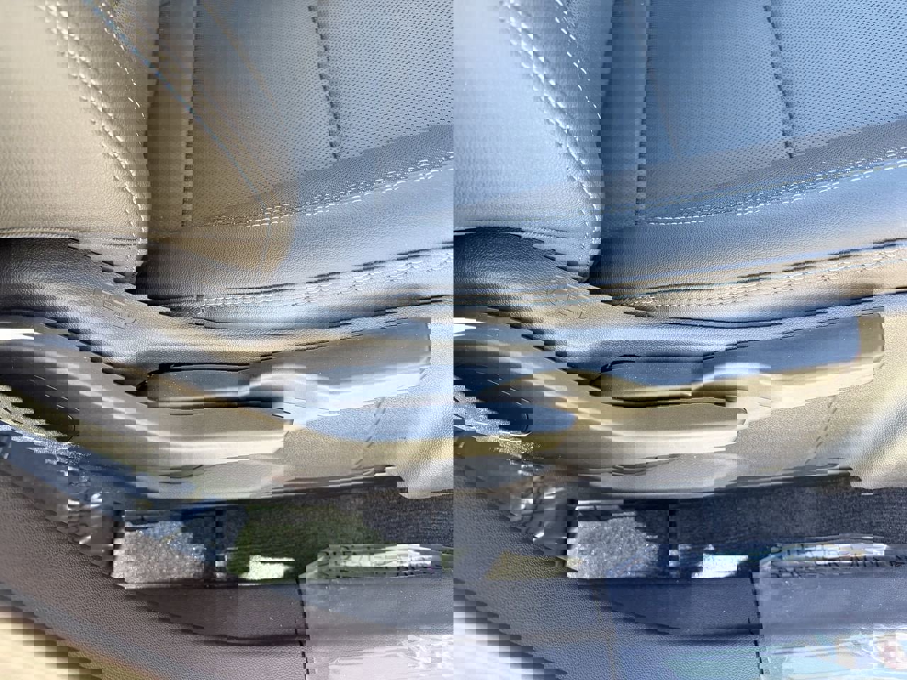 Used 2024 Chevrolet Equinox EV LT w/ Active Safety Package 3 image 16