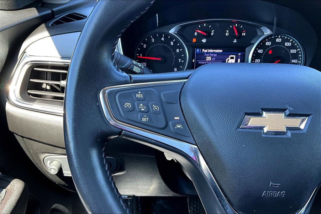 Used 2021 Chevrolet Equinox LT w/ Driver Convenience Package image 24