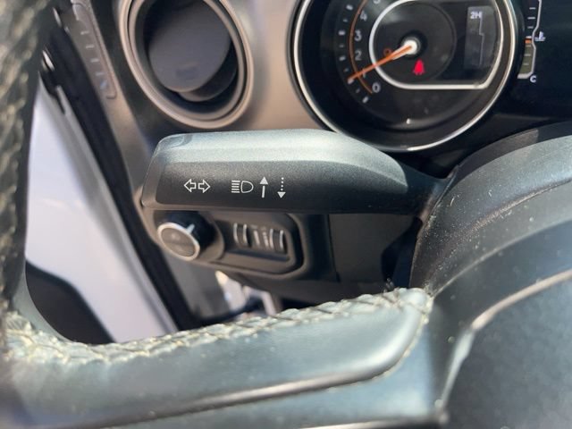 Used 2022 Jeep Gladiator Sport AWD/4WD image 17