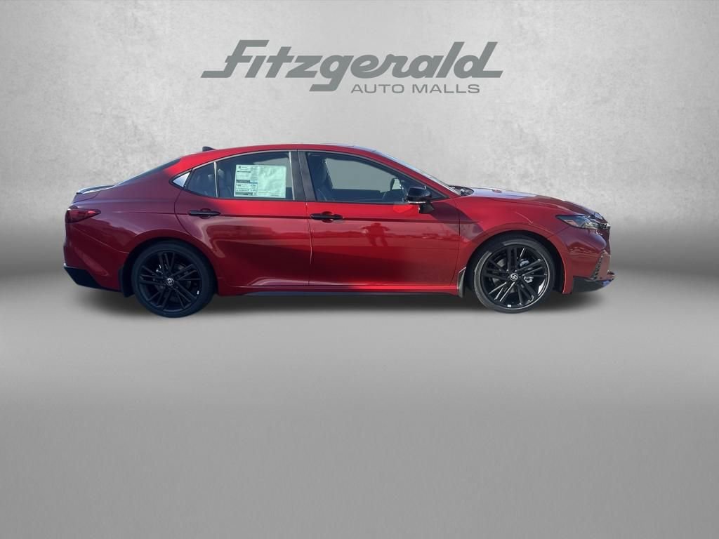 New 2026 Toyota Camry Hybrid FWD image 8