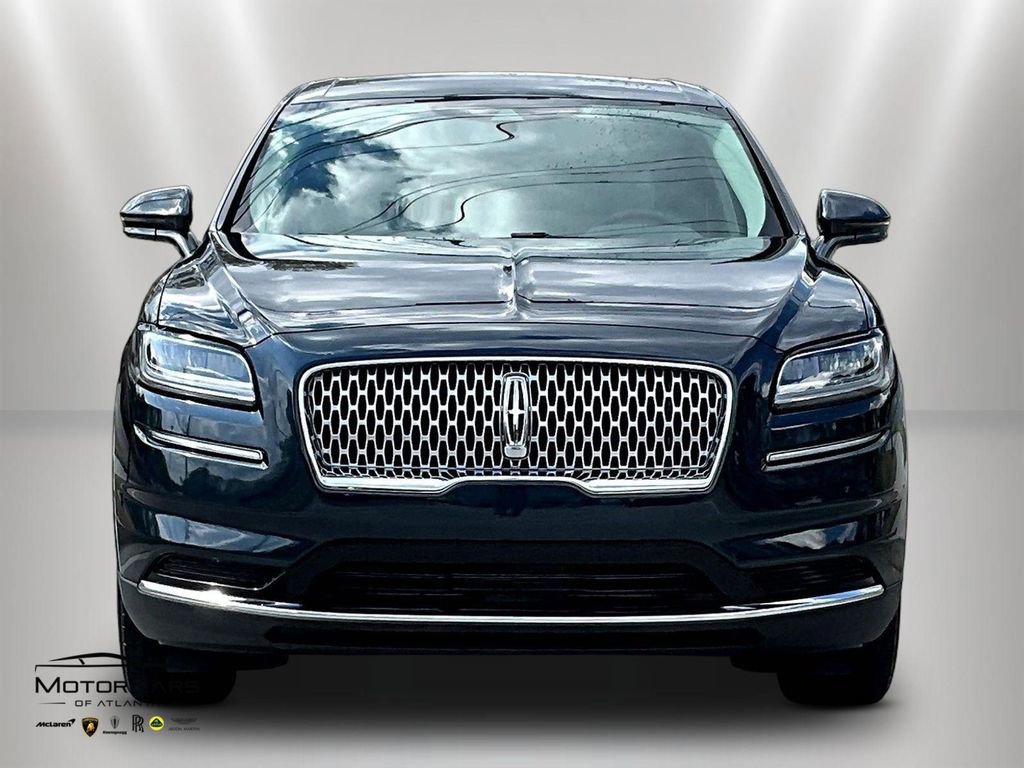 Used 2021 Lincoln Nautilus FWD image 3