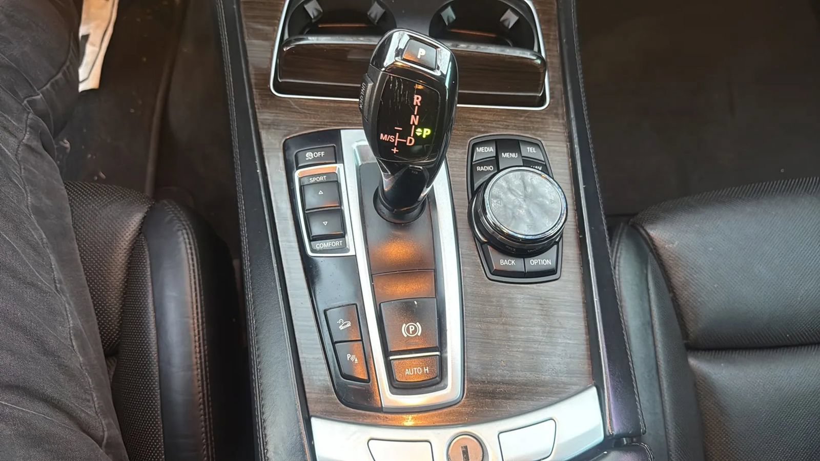 Used 2014 BMW 750Li xDrive AWD/4WD image 46