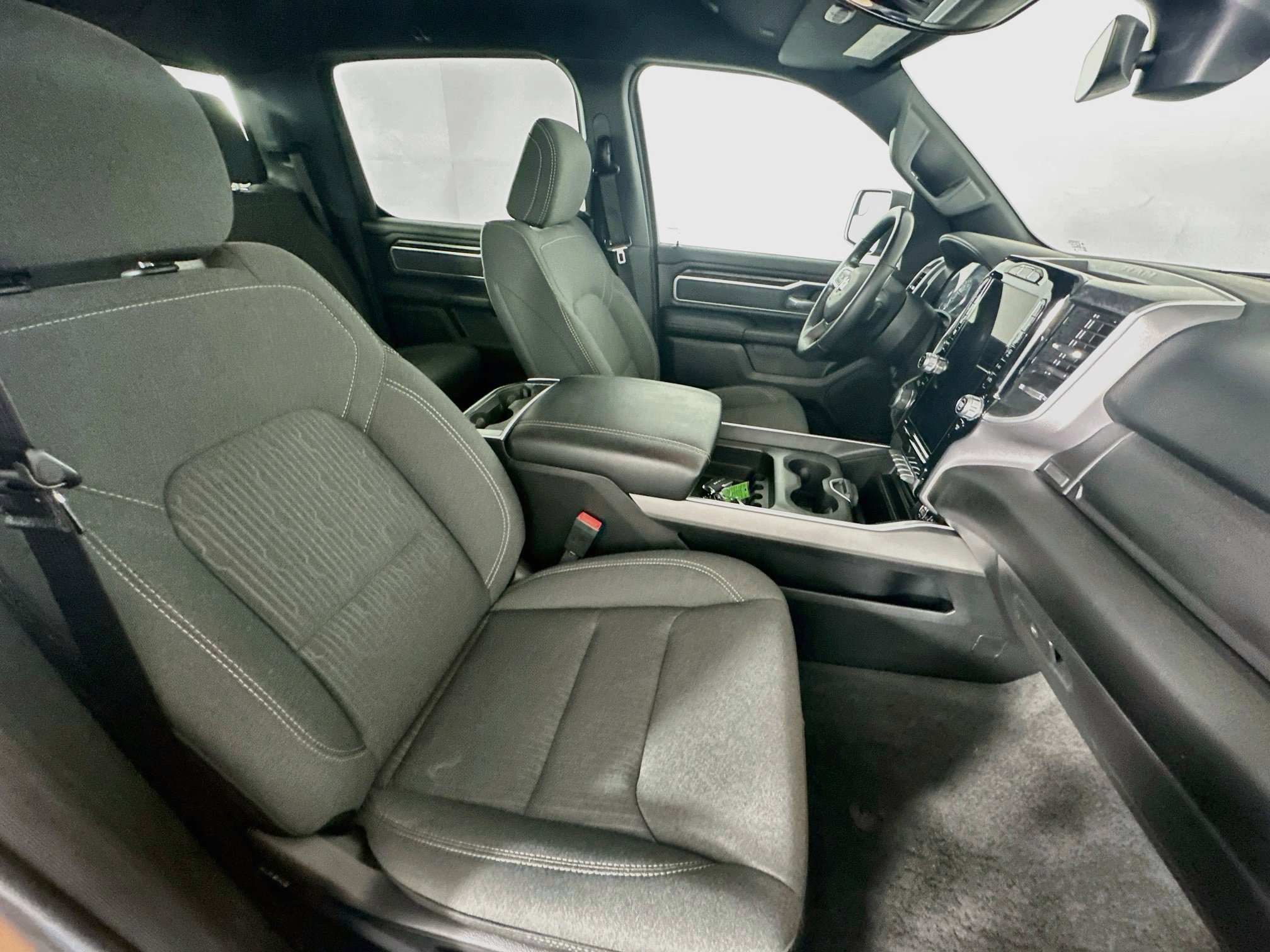 Used 2023 RAM 1500 Big Horn AWD/4WD image 30