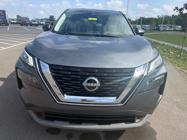 Used 2023 Nissan Rogue S FWD image 3