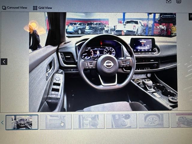 Used 2023 Nissan Rogue SV AWD/4WD image 17
