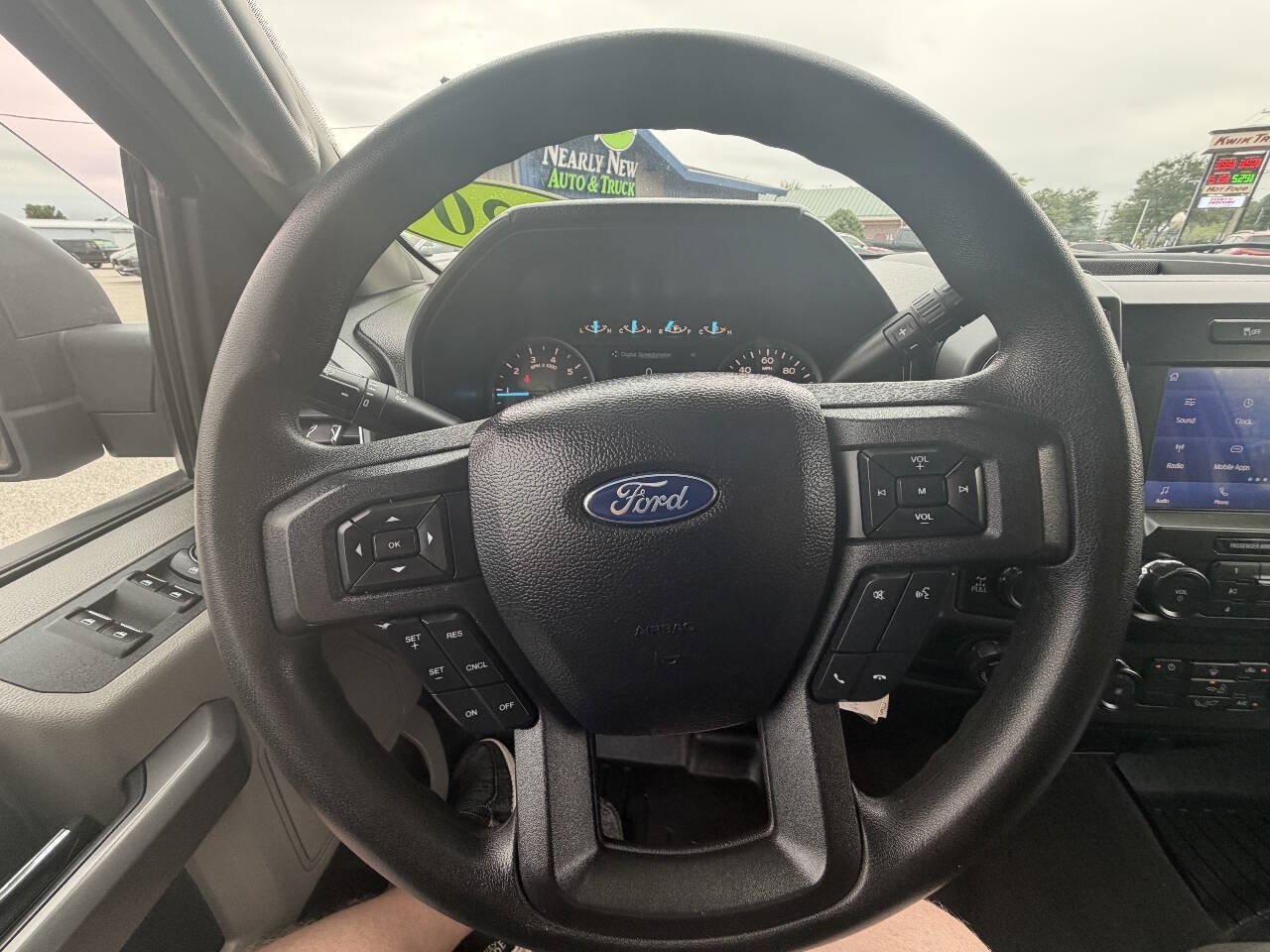 Used 2020 Ford F150 XLT w/ Trailer Tow Package AWD/4WD image 16