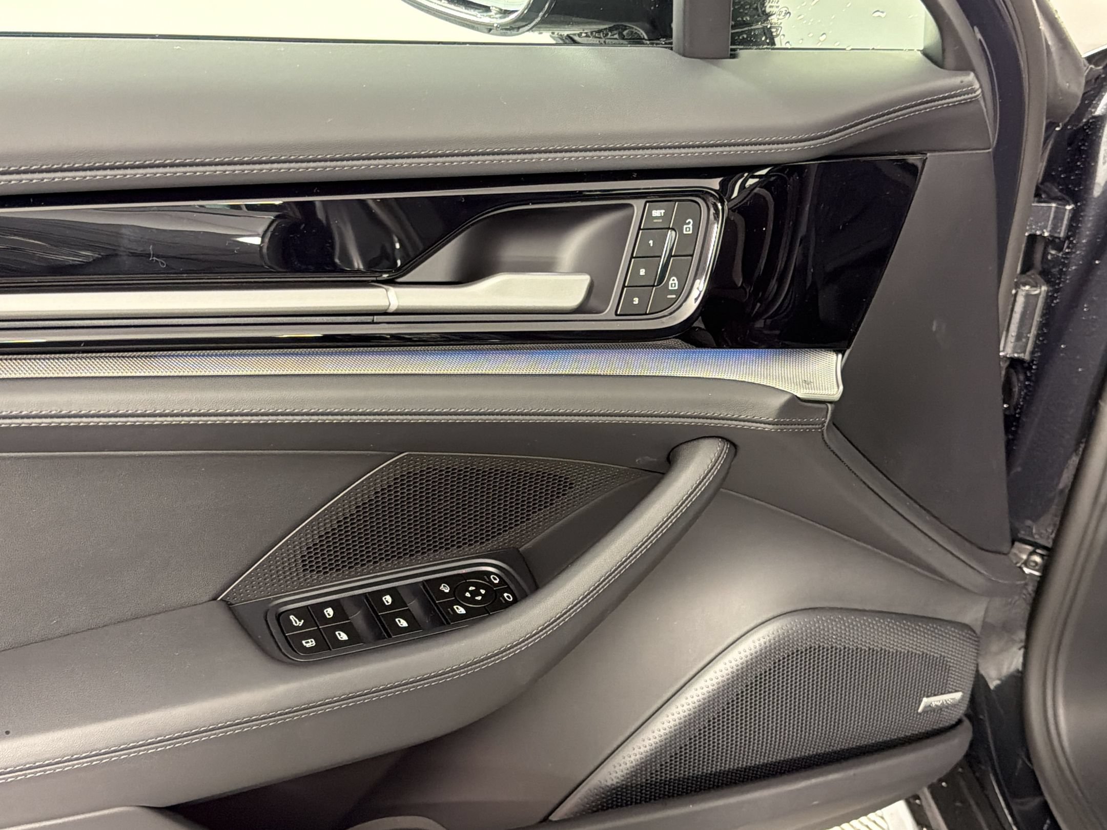 New 2026 Porsche Panamera 4 AWD/4WD image 15