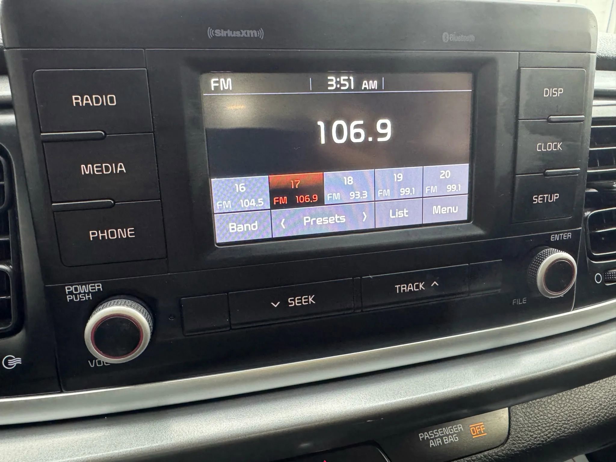 Used 2019 Kia Rio LX image 18