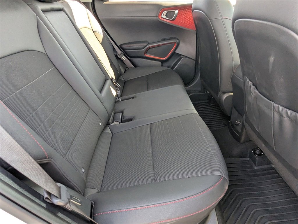 Used 2020 Kia Soul GT-Line Turbo image 19