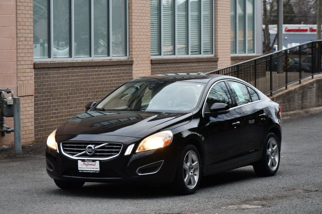 Used 2013 Volvo S60 T5 image 3