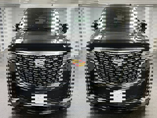 Certified 2024 Cadillac Escalade Premium Luxury w/ Performance Package image 8