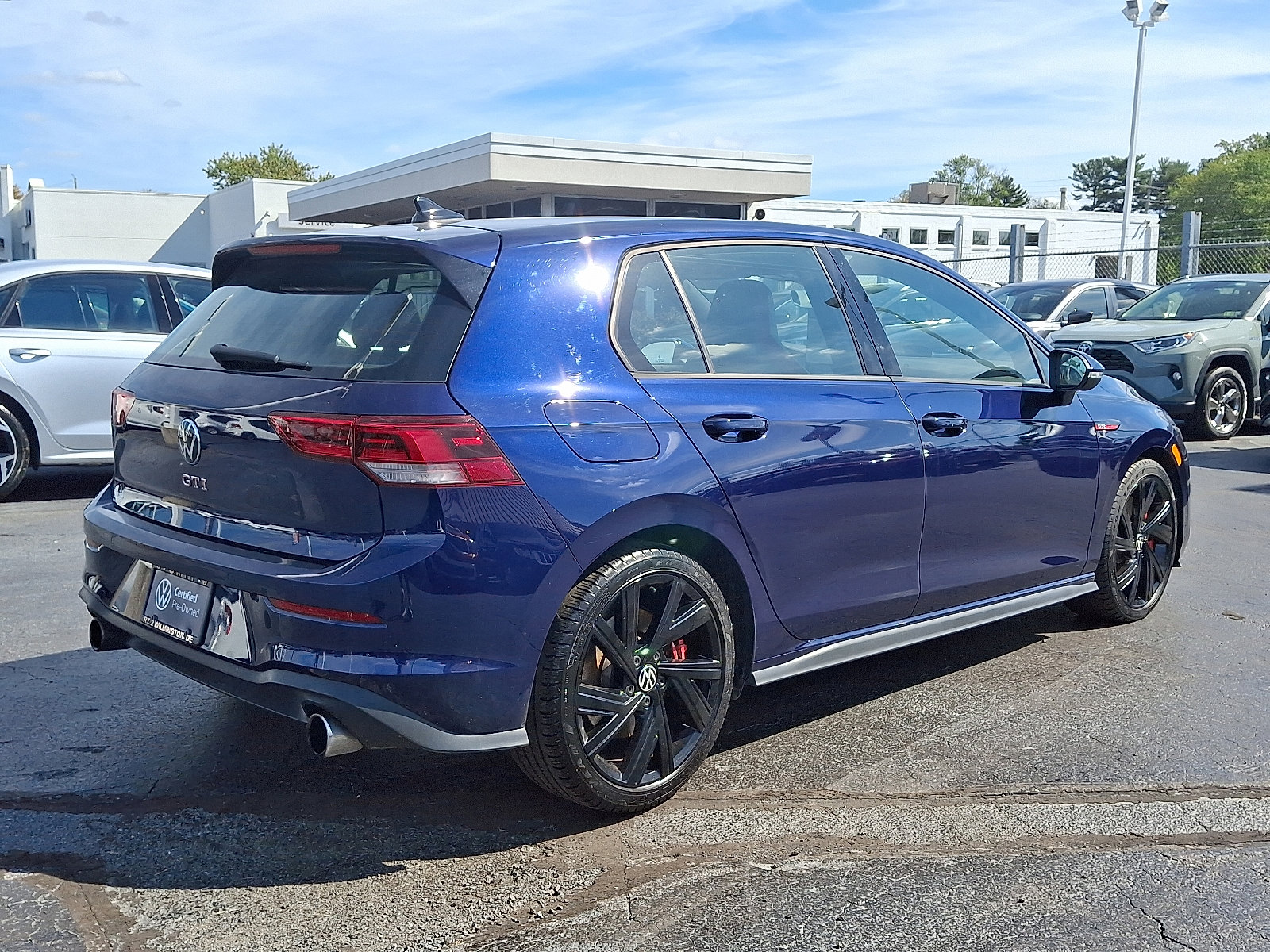 Certified 2023 Volkswagen GTI SE w/ SE Leather Package image 6