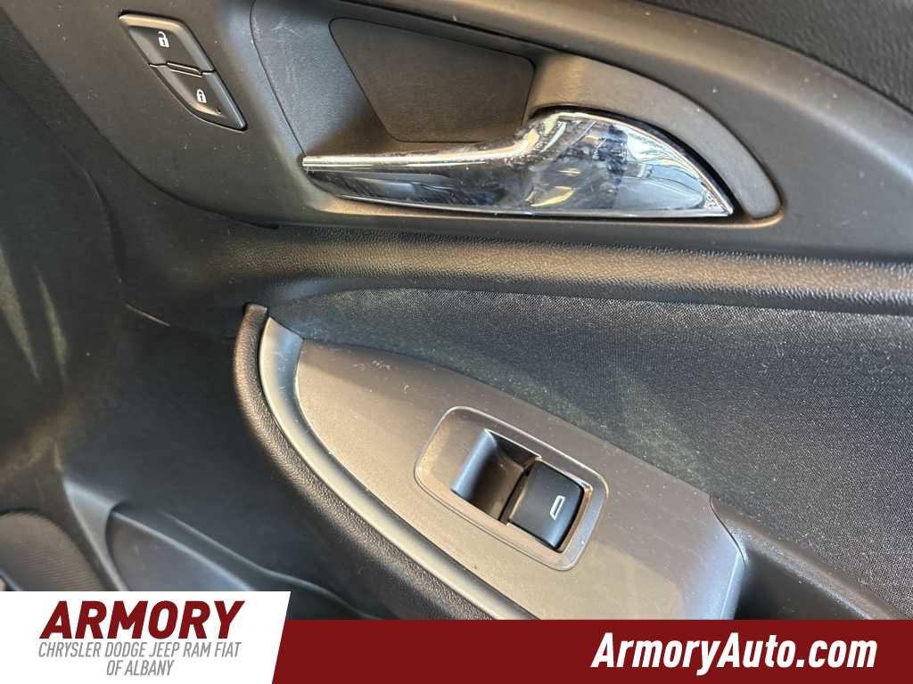 Used 2023 Chevrolet Malibu LT image 33