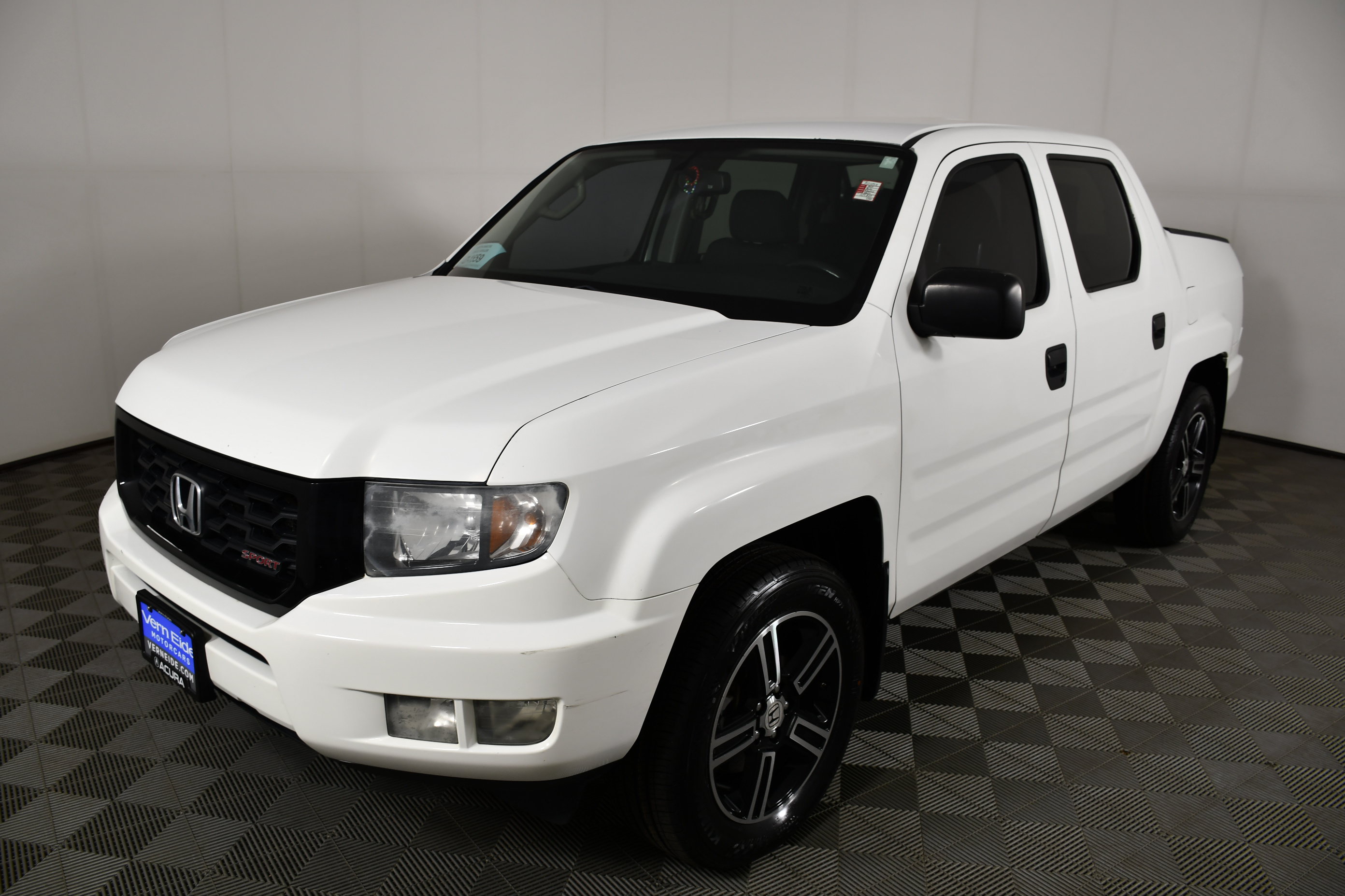 Used 2014 Honda Ridgeline Sport image 10