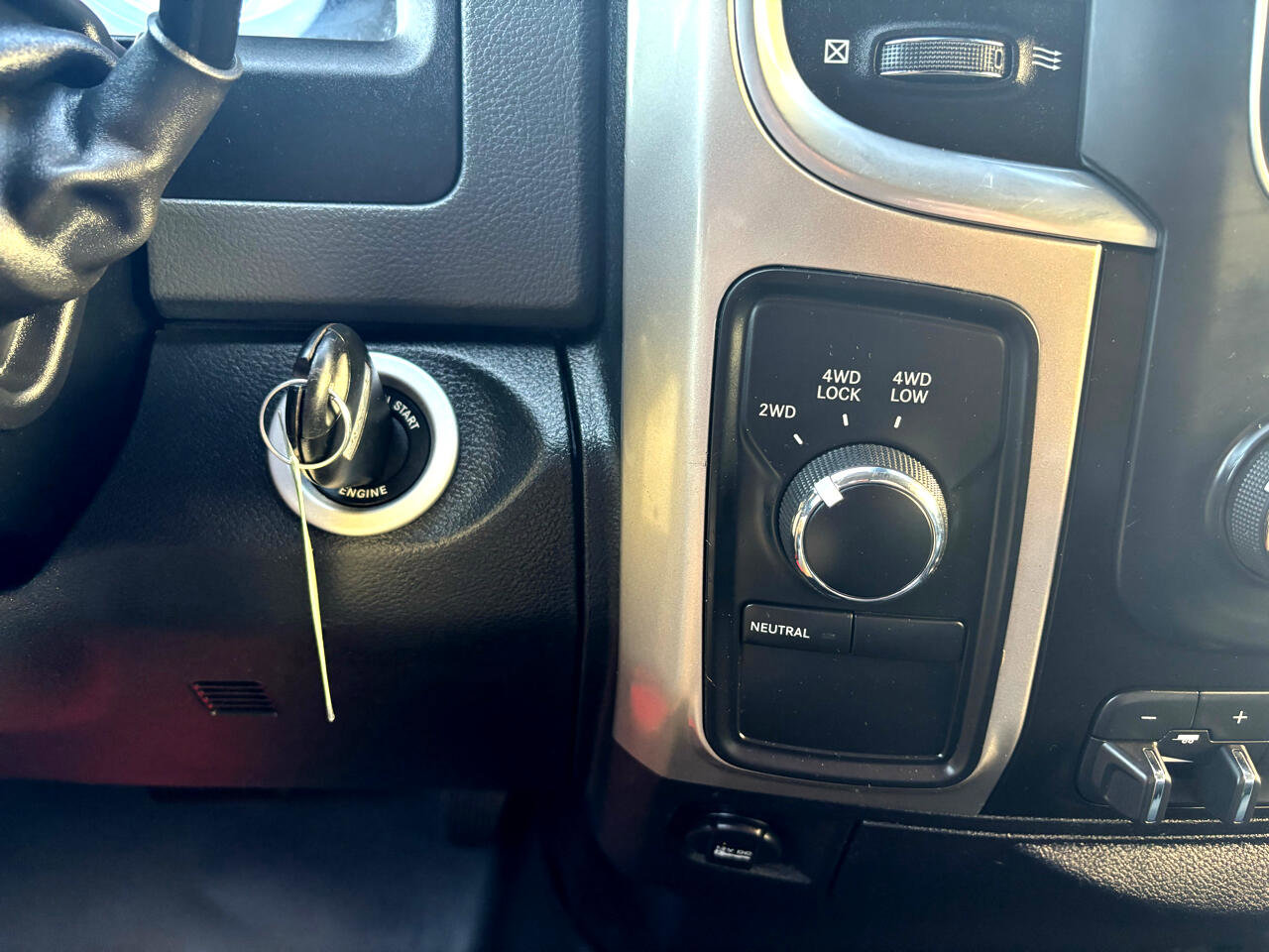 Used 2017 RAM 2500 SLT image 20