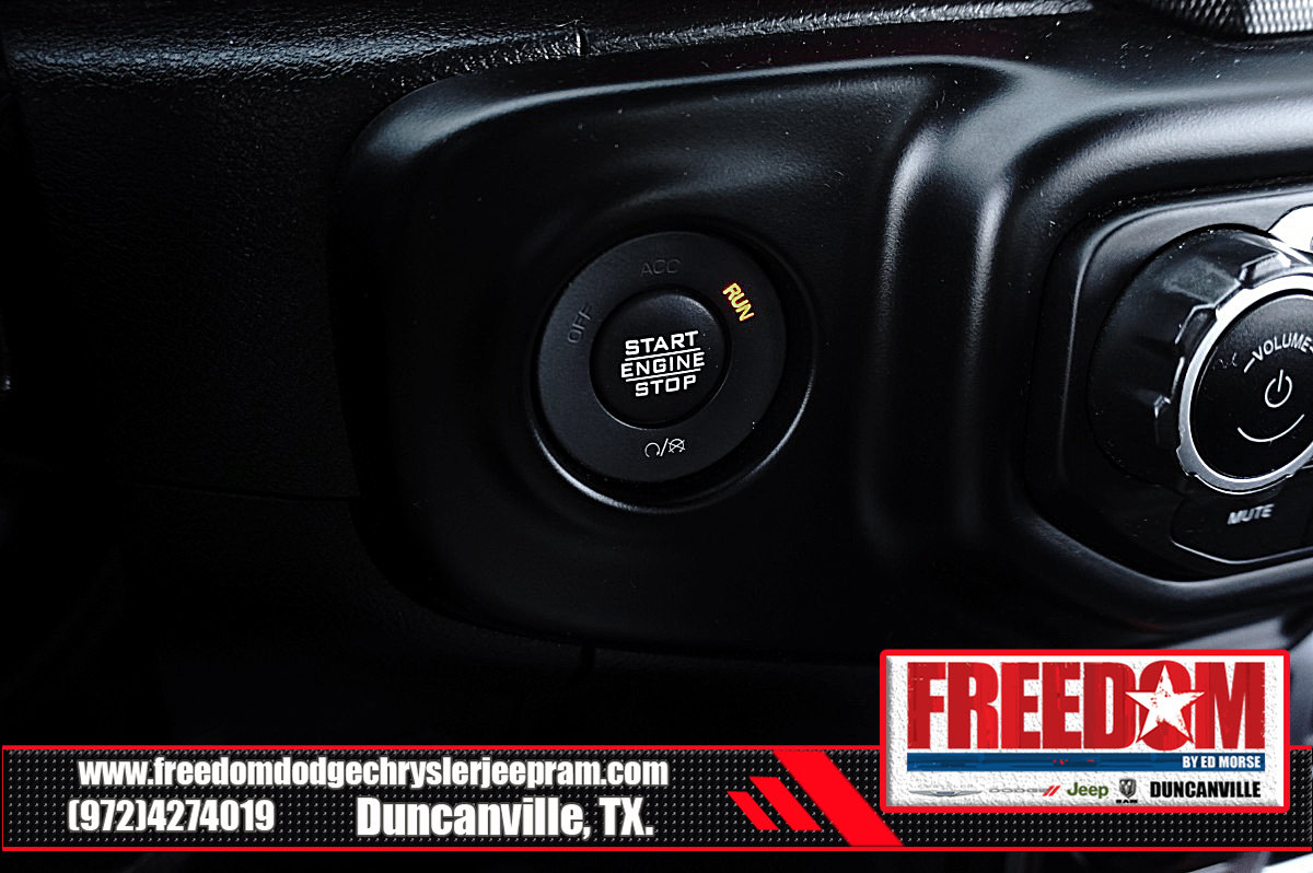 Used 2023 Jeep Gladiator Rubicon AWD/4WD image 34