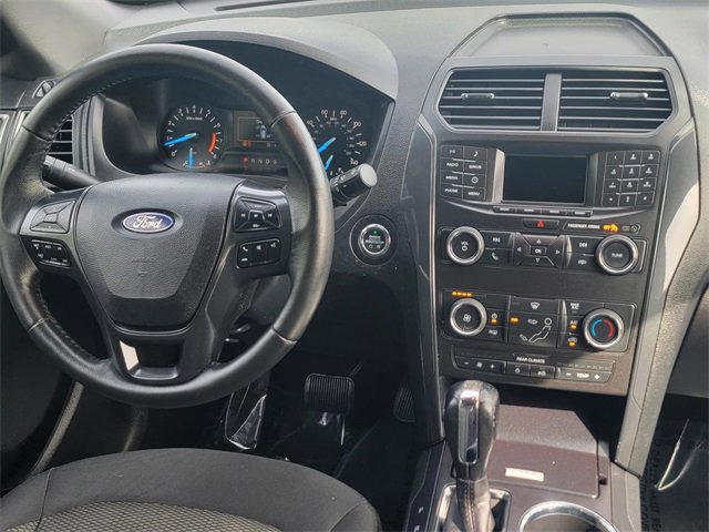 Used 2019 Ford Explorer XLT image 13