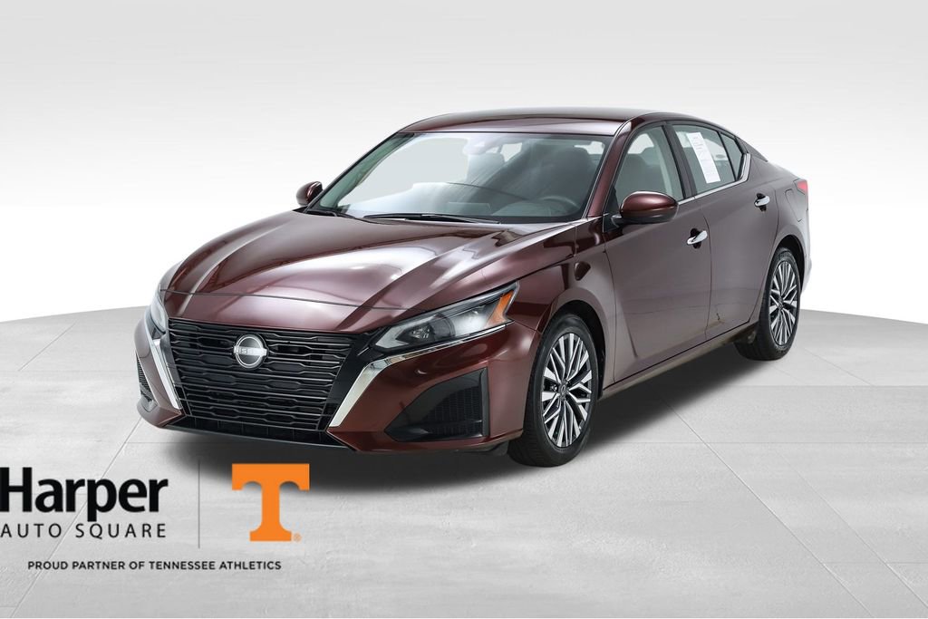 Used 2023 Nissan Altima 2.5 SV