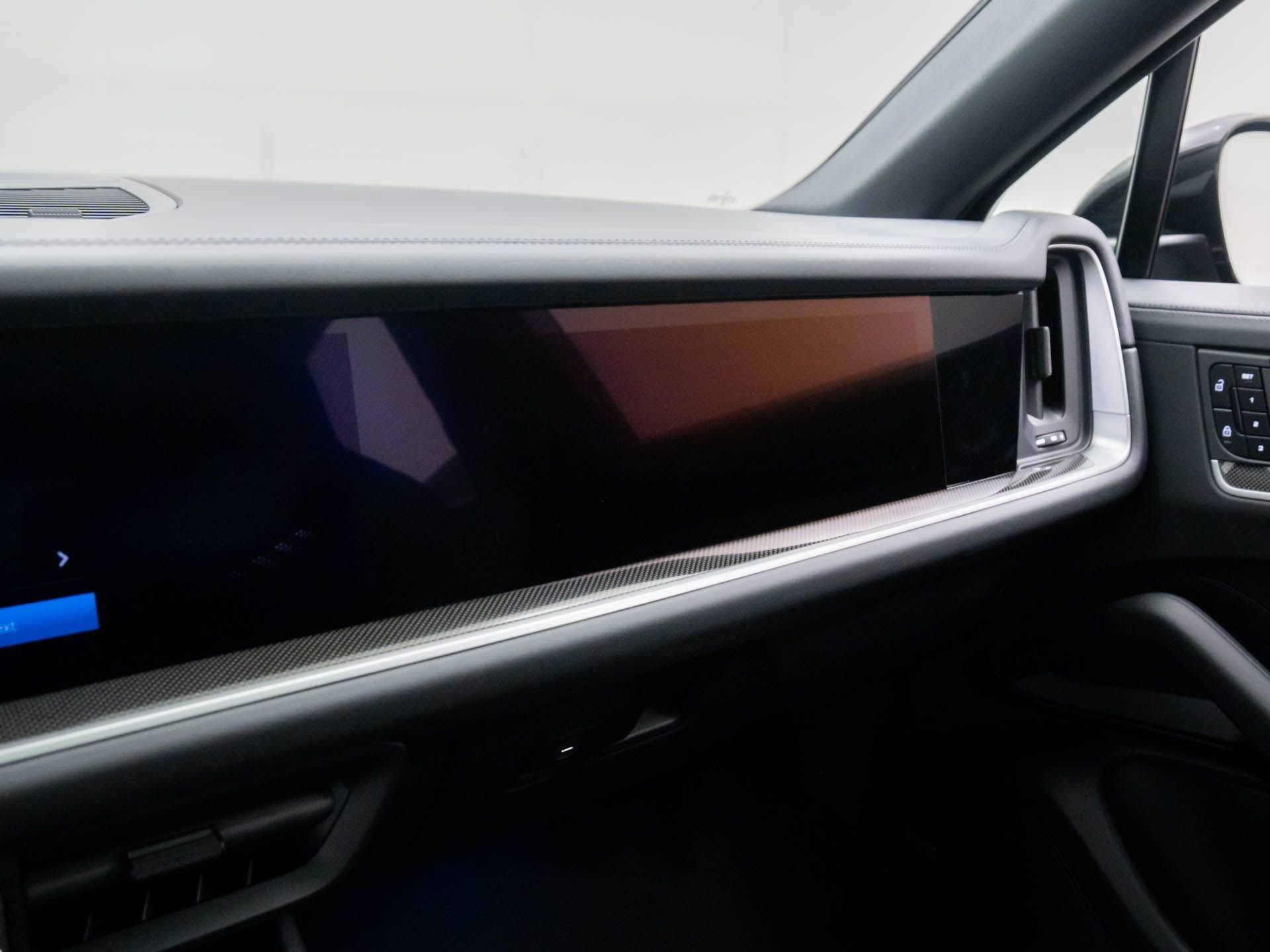 New 2025 Porsche Cayenne E-Hybrid Coupe image 22