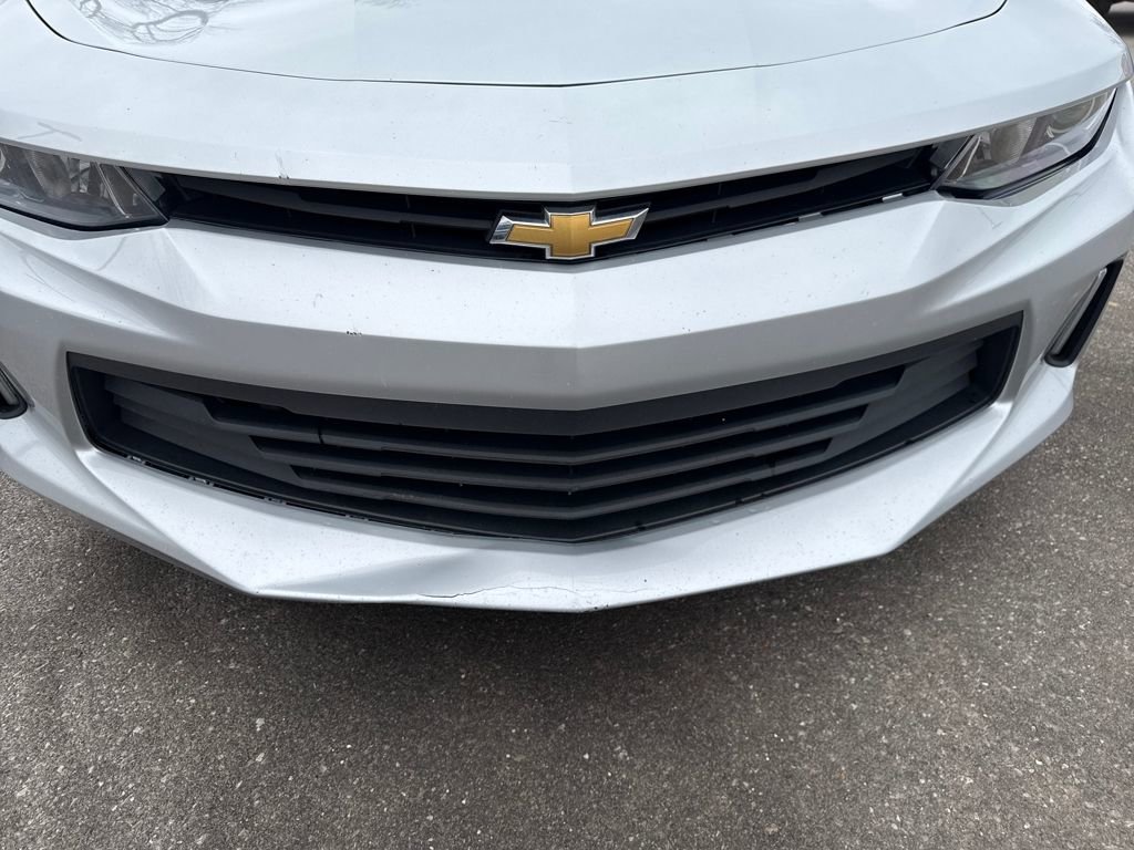 Used 2018 Chevrolet Camaro LT image 37