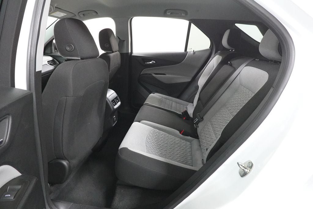 Used 2022 Chevrolet Equinox LS w/ LS Convenience Package AWD/4WD image 26