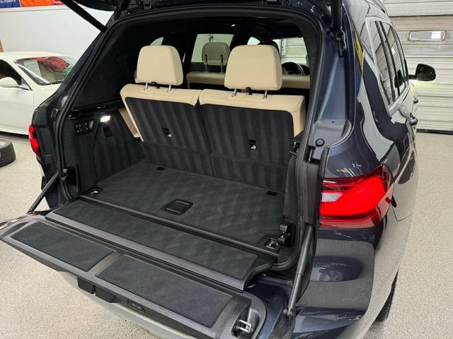 Used 2021 BMW X7 xDrive40i w/ Premium Package AWD/4WD image 27